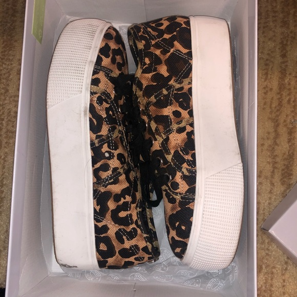 Emmi Steve Madden Platform Sneaker - Picture 1 of 5
